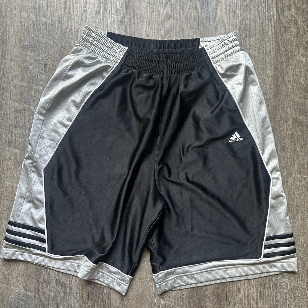 VTG Adidas Dazzle‎ Shiny Shorts M Silver Baggy Basketball Y2K Stripe Mens 90s